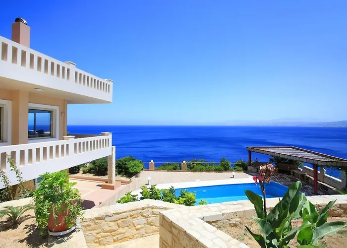 Villa Diktynna - Embrace the endless blue