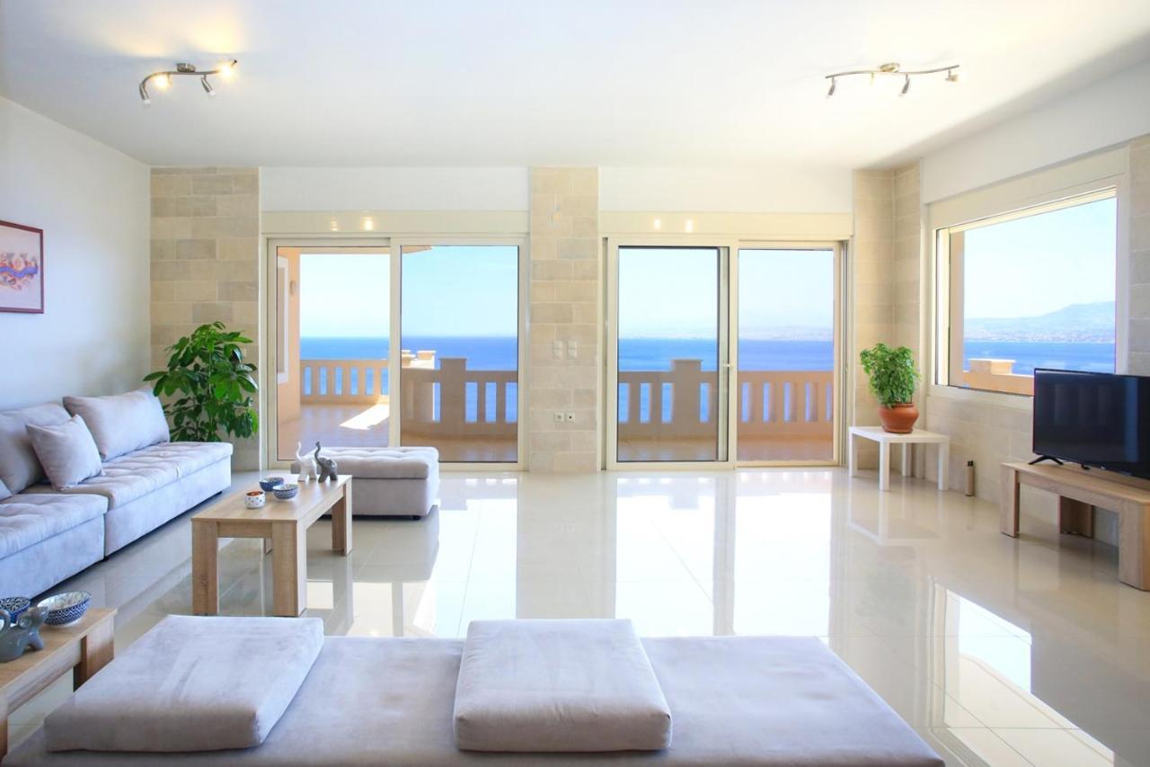 Villa Diktynna - Embrace The Endless Blue *