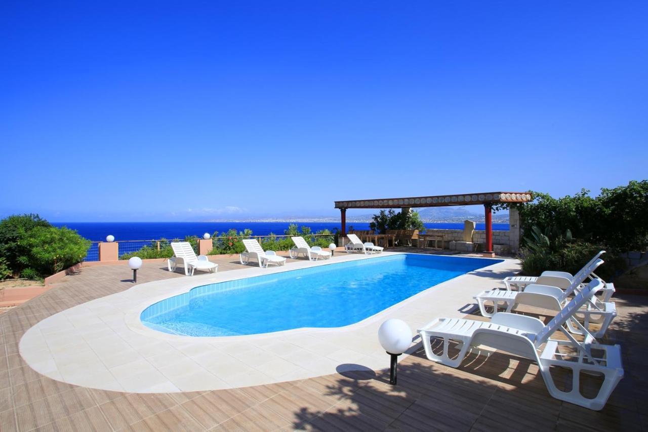 Villa Diktynna - Embrace The Endless Blue Héraklion